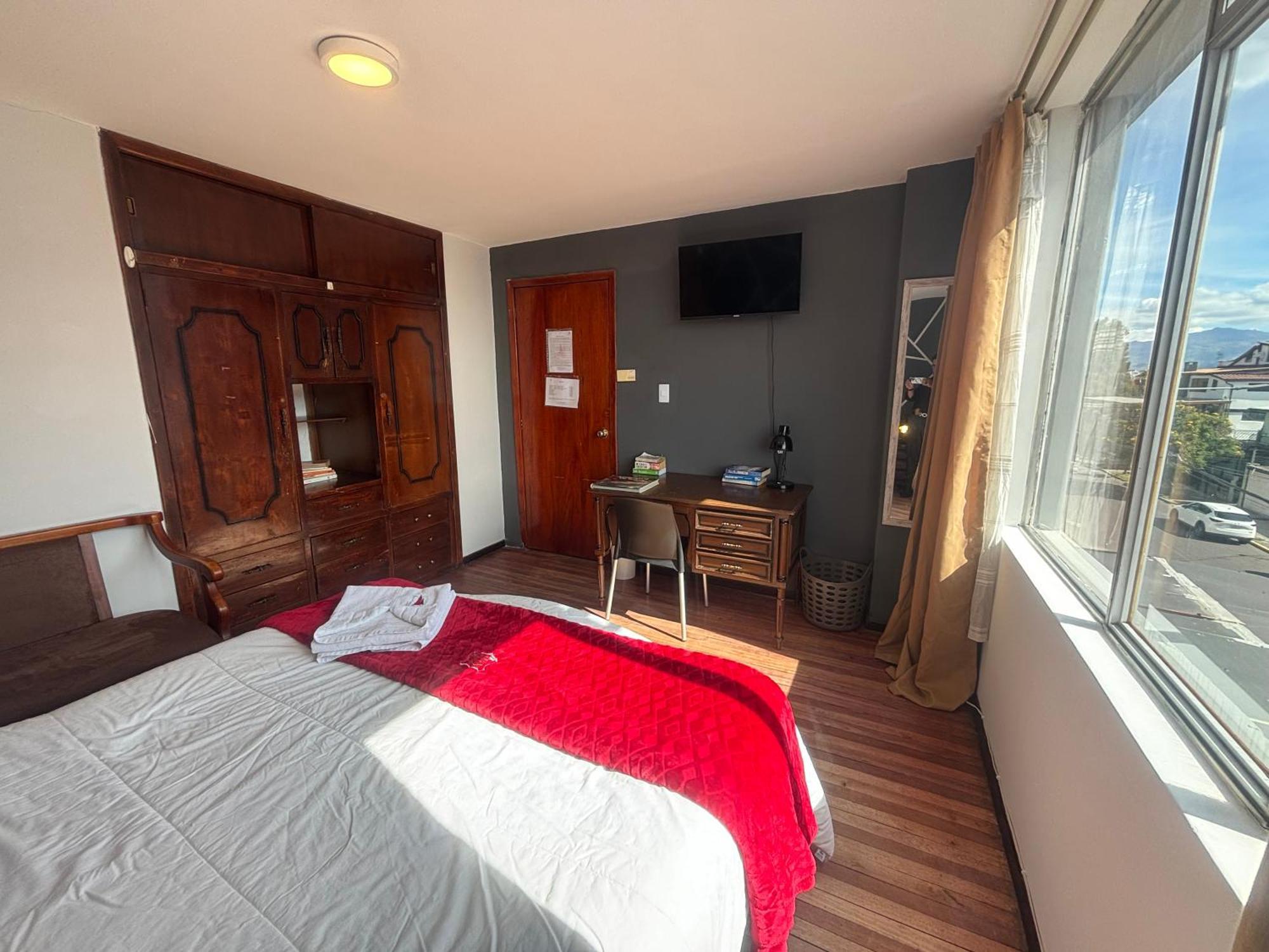 St. Gallen Haus Quito Ngoại thất bức ảnh